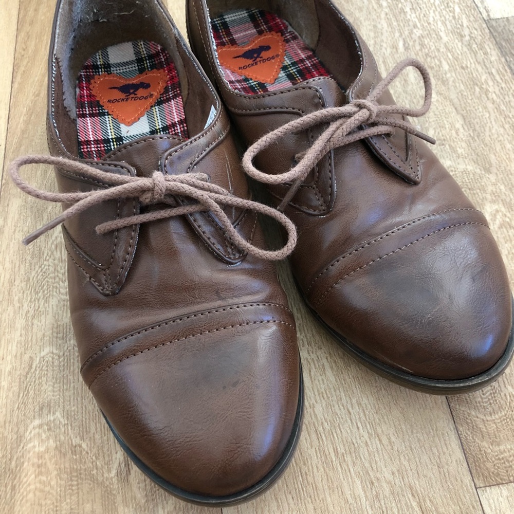 Oxford flat faux leather shoes